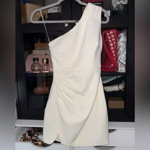 LIKELY Women's Gonnella White One- Shoulder Mini Dress